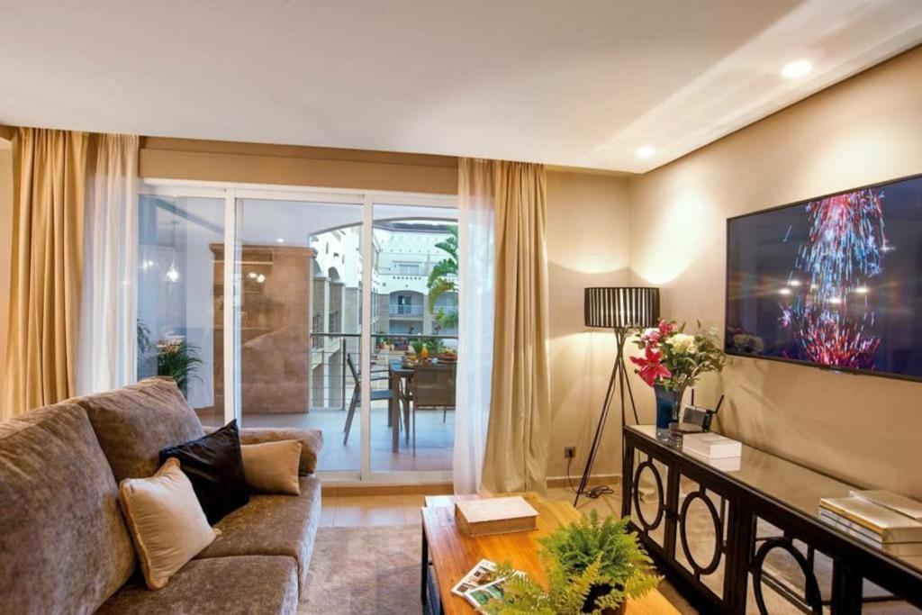 Elegante Apartamento Zona Arenal Platja de Larenal Εξωτερικό φωτογραφία